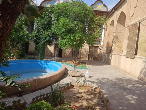 عکس خانه سعادت