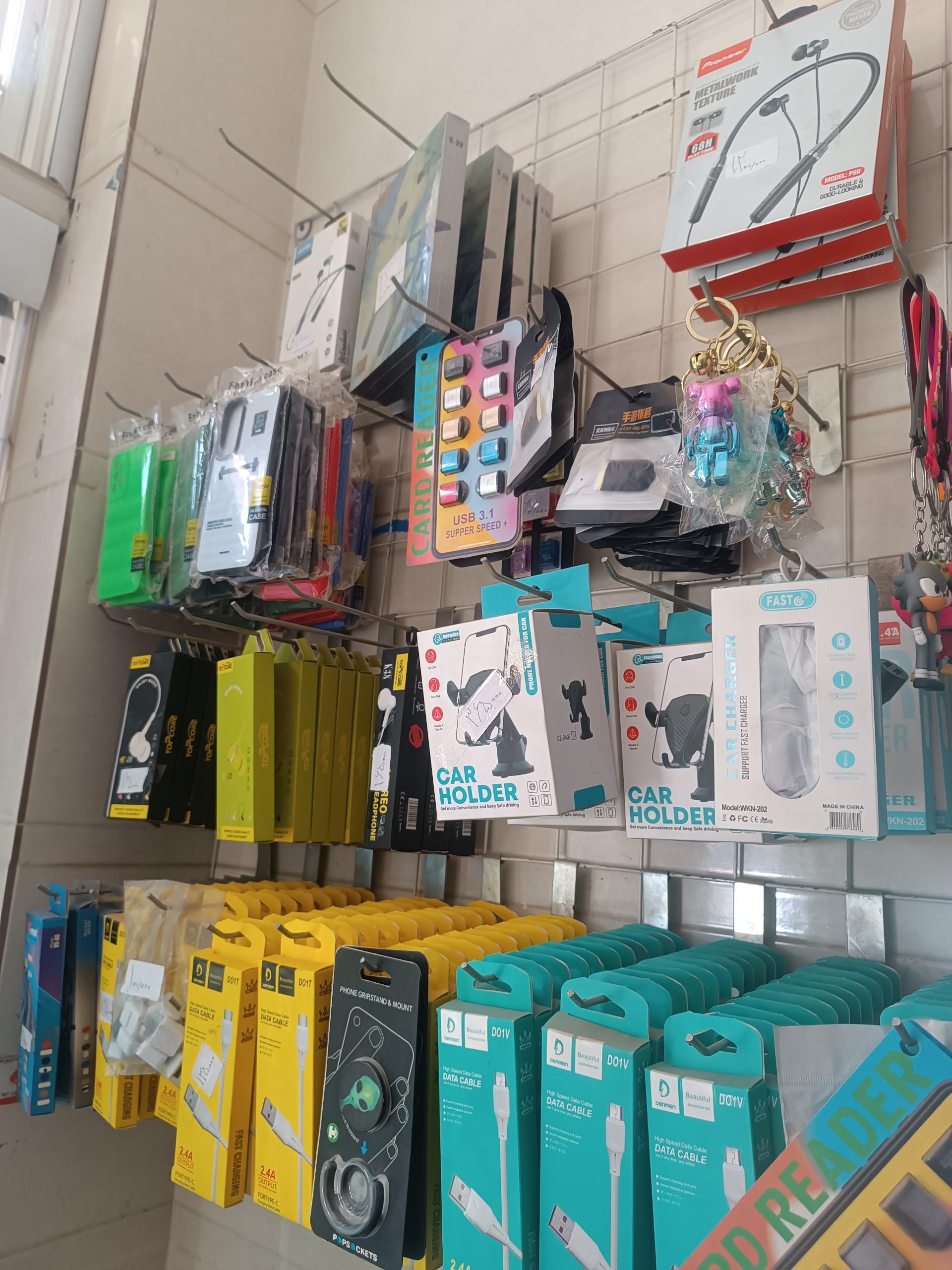 عکس جانبی موبایل مهدی 