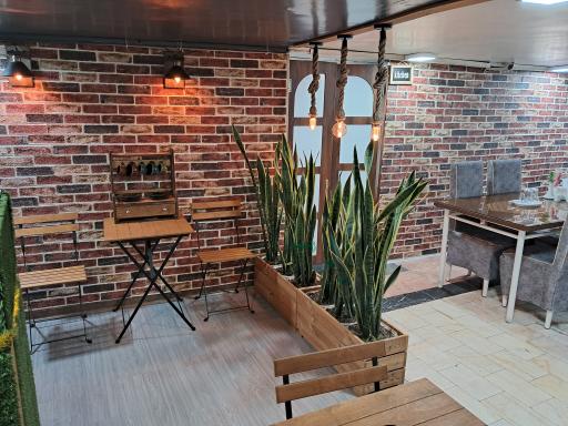 عکس کافه رستوران کدبانو