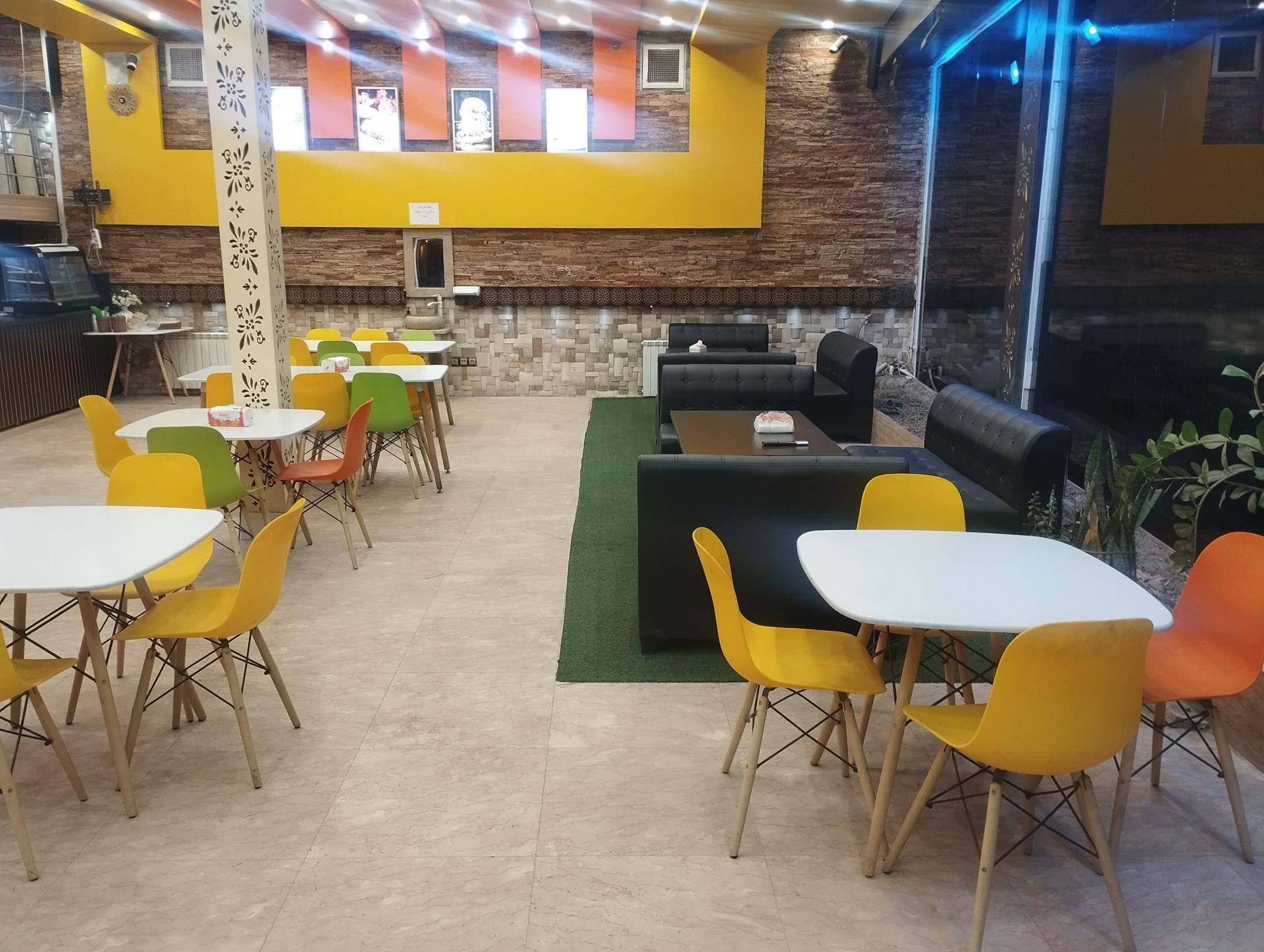 عکس فست فود توتک