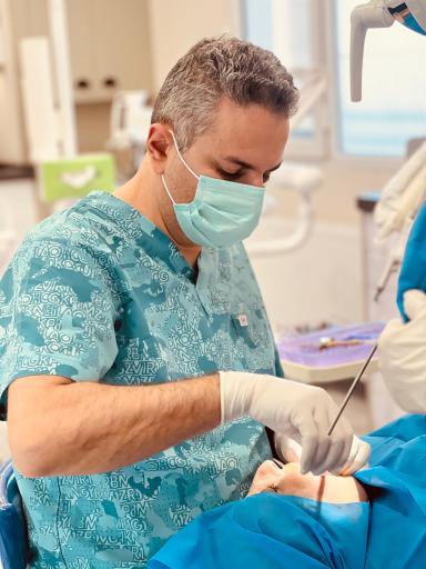 عکس مطب دندانپزشکی دکتر امیر کاظمی راد