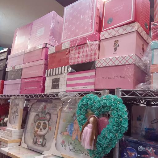 عکس فروشگاه لوازم تولد و اسباب بازی و خرازی و اکسسوری جزیره