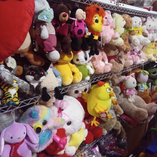 عکس فروشگاه لوازم تولد و اسباب بازی و خرازی و اکسسوری جزیره