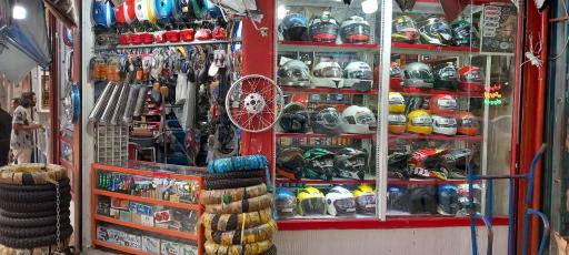 عکس فروشگاه لوازم یدکی آسیا سیکلت نوید