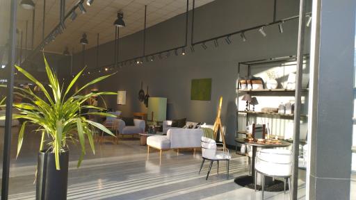 عکس گالری مبلمان دکولایف 