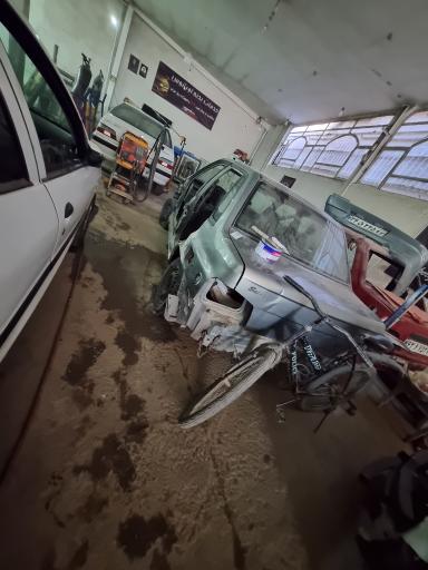 صافکاری و رنگ آمیزی اورانوس