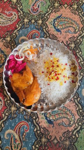 عکس رستوران شاهین