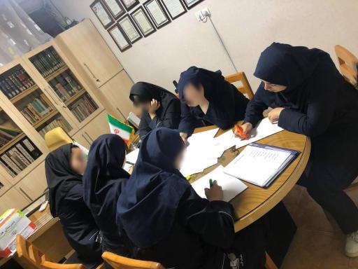 عکس دبیرستان هدف