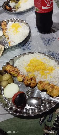 عکس رستوران شاهین