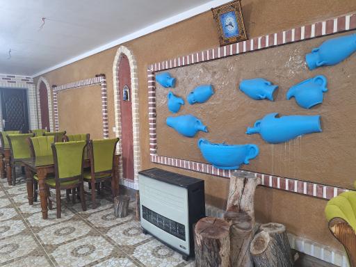 عکس رستوران شاهین