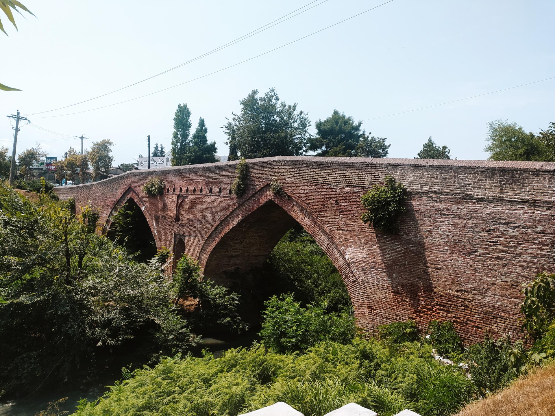 عکس پل خشتی لاهیجان