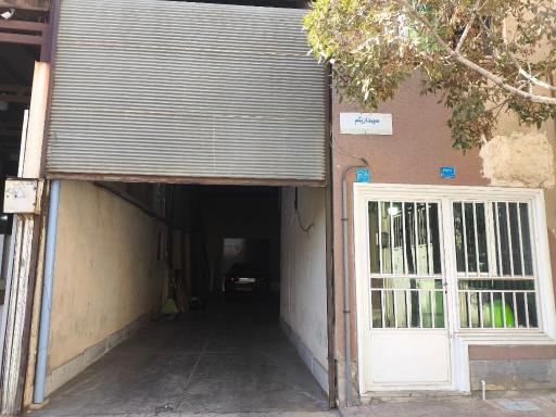 عکس سپیدارچوب