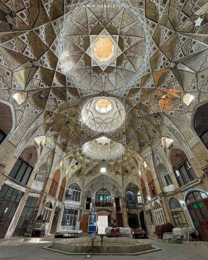 عکس تیمچه بزرگ بازار قم