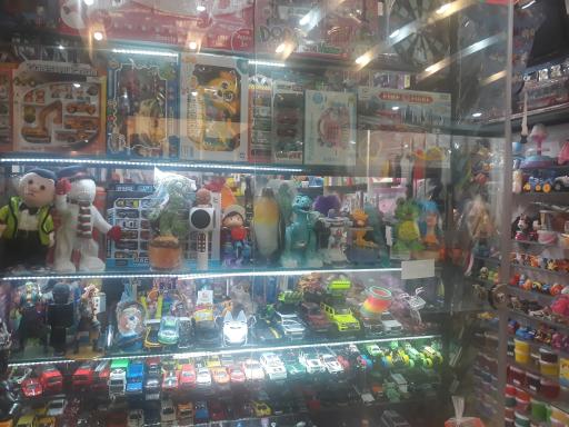 عکس فروشگاه خاطرات کودکی