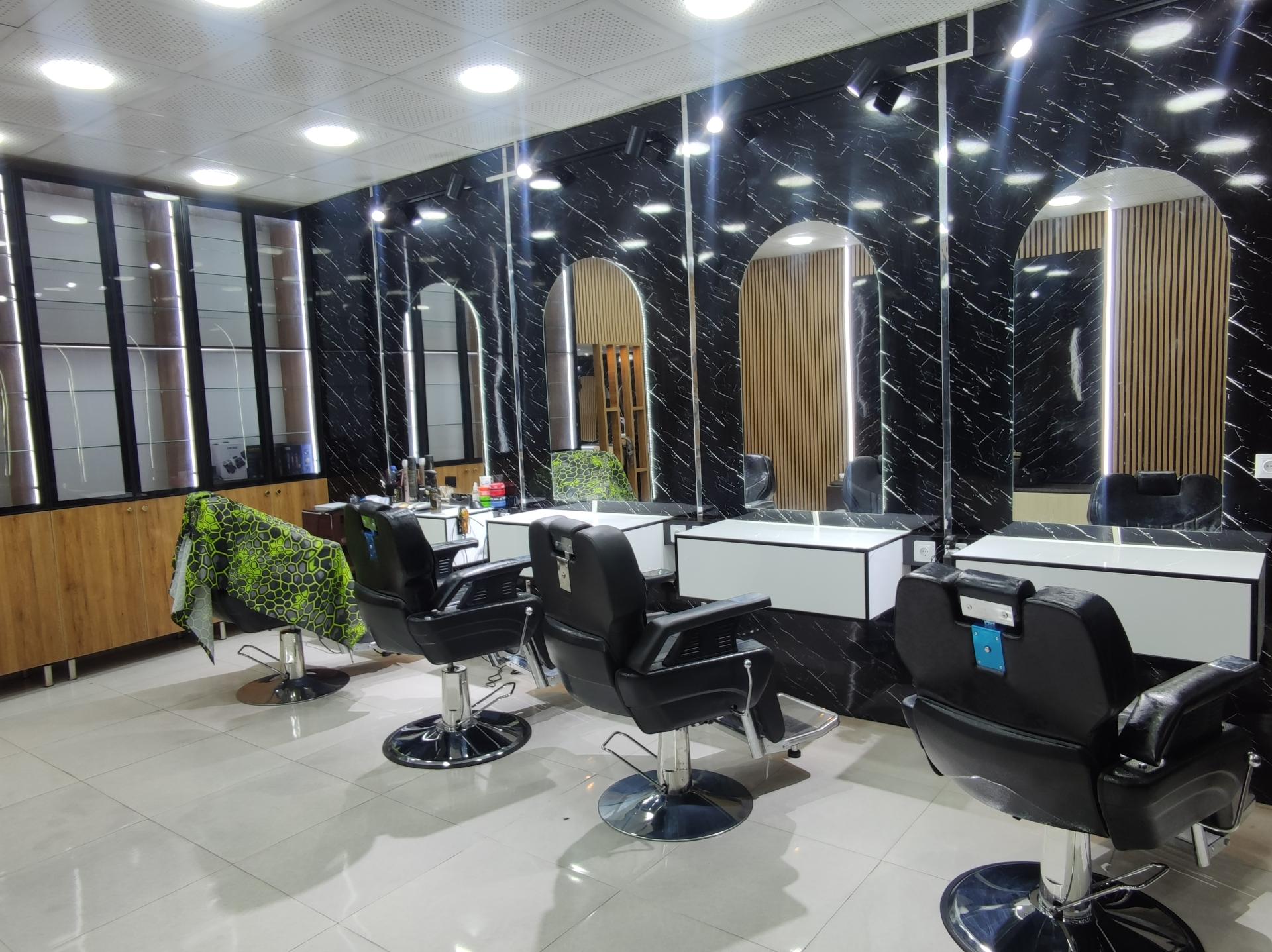 عکس سالن پیرایش مو ب مو