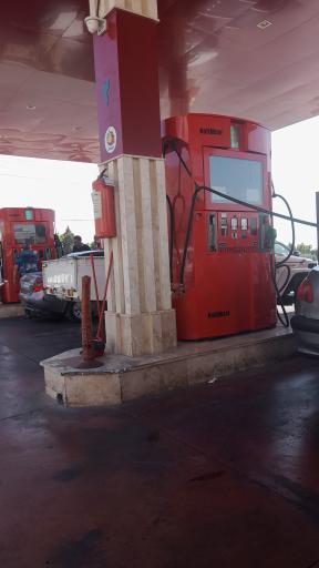 عکس جایگاه سوخت محمودآباد