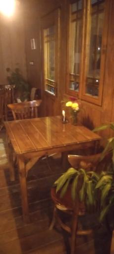 عکس کافه رستوران کهکشان