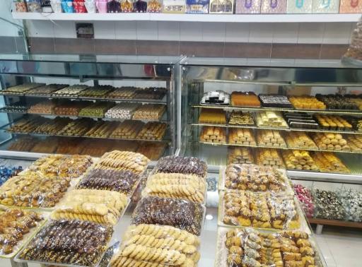 عکس کافه قنادی سارا