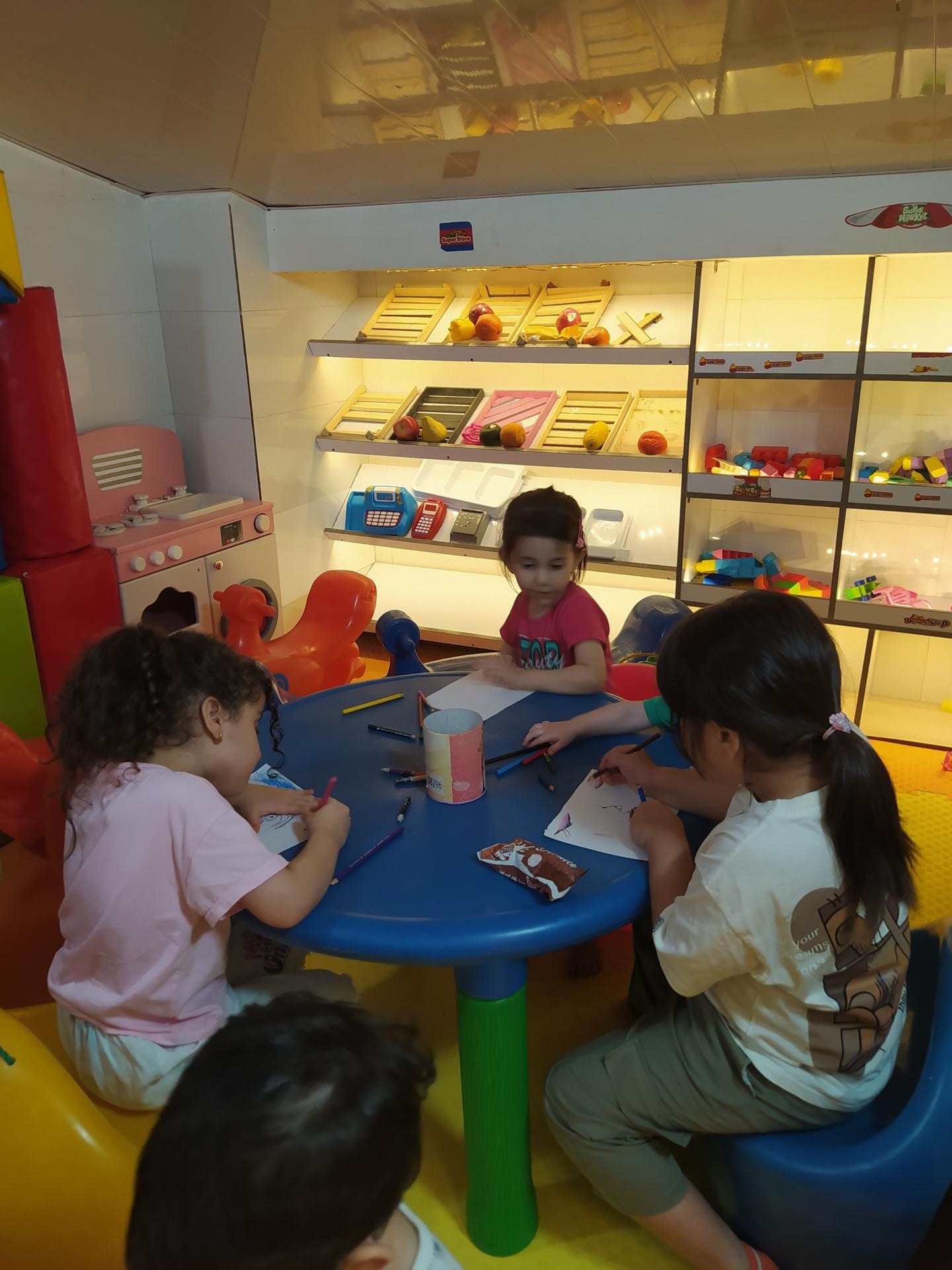 عکس خانه بازی های بی بی