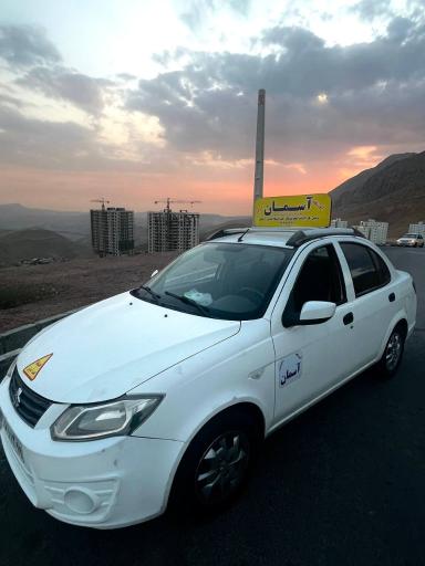 عکس آموزشگاه رانندگی آسمان