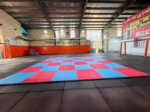 عکس باشگاه ورزشی آراز فیت 