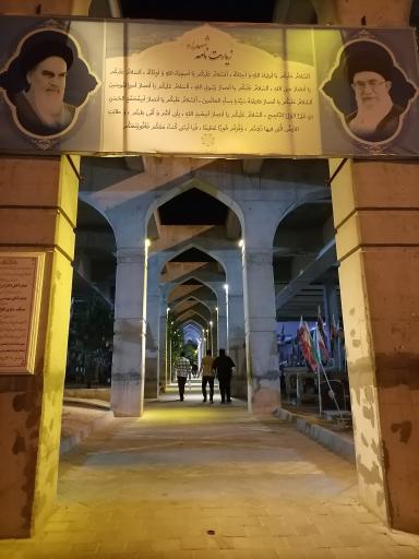 عکس قطعه شهدا جنگ و مدافع حرم تبریز