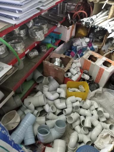 عکس فروشگاه البرز‌ علی آبادی