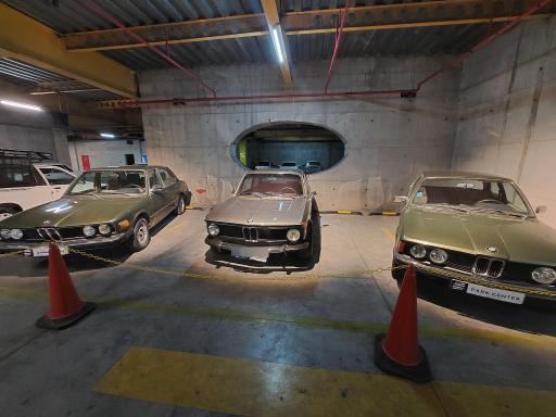 عکس پارکینگ پارک سنتر