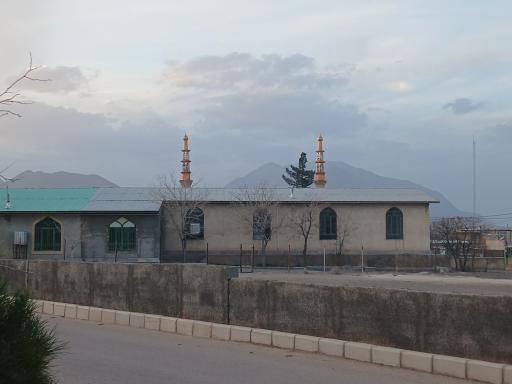عکس مصلی نماز جمعه