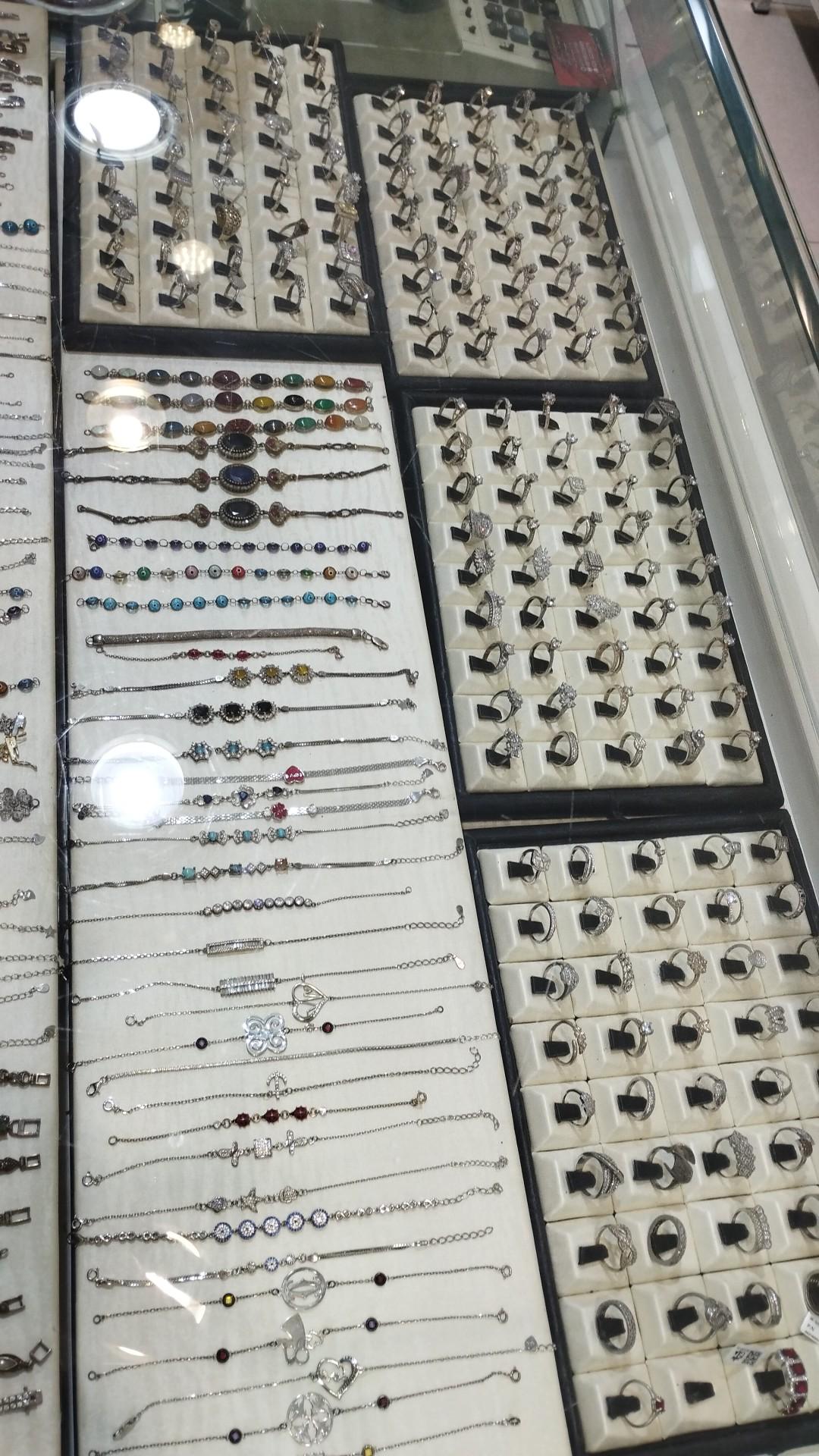 عکس گالری نقره پیچک