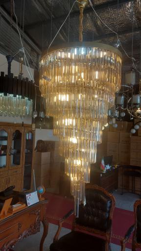 عکس نمایشگاه لوستر پارسیان