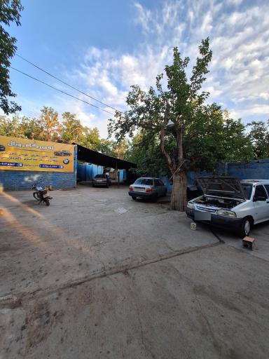 عکس تعمیرگاه رویال