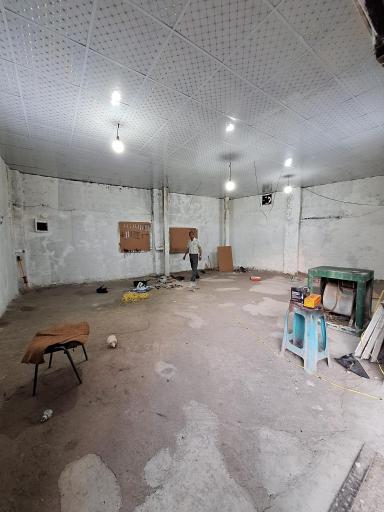 عکس تعمیرگاه رویال