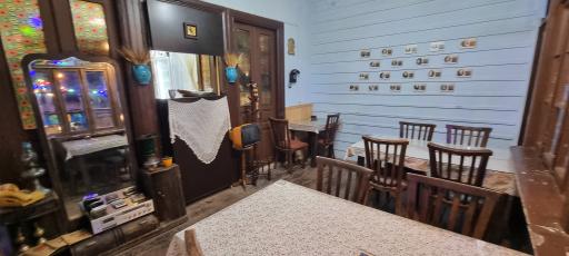 عکس کافه رستوران سنتی خونه آقا بزرگ شهرداری رشت