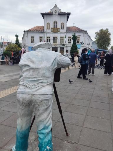 عکس ساختمان تاریخی شهرداری رشت