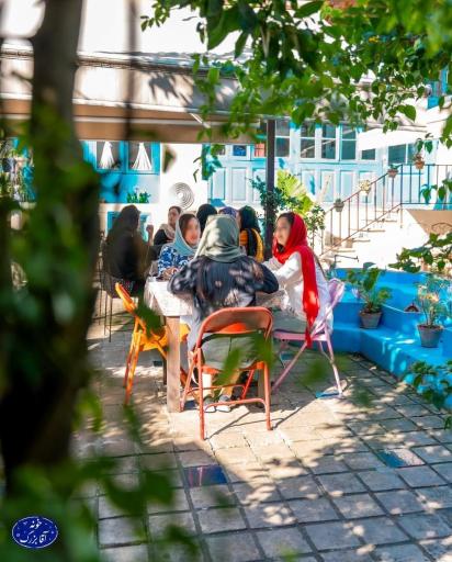 عکس کافه رستوران سنتی خونه آقا بزرگ شهرداری رشت