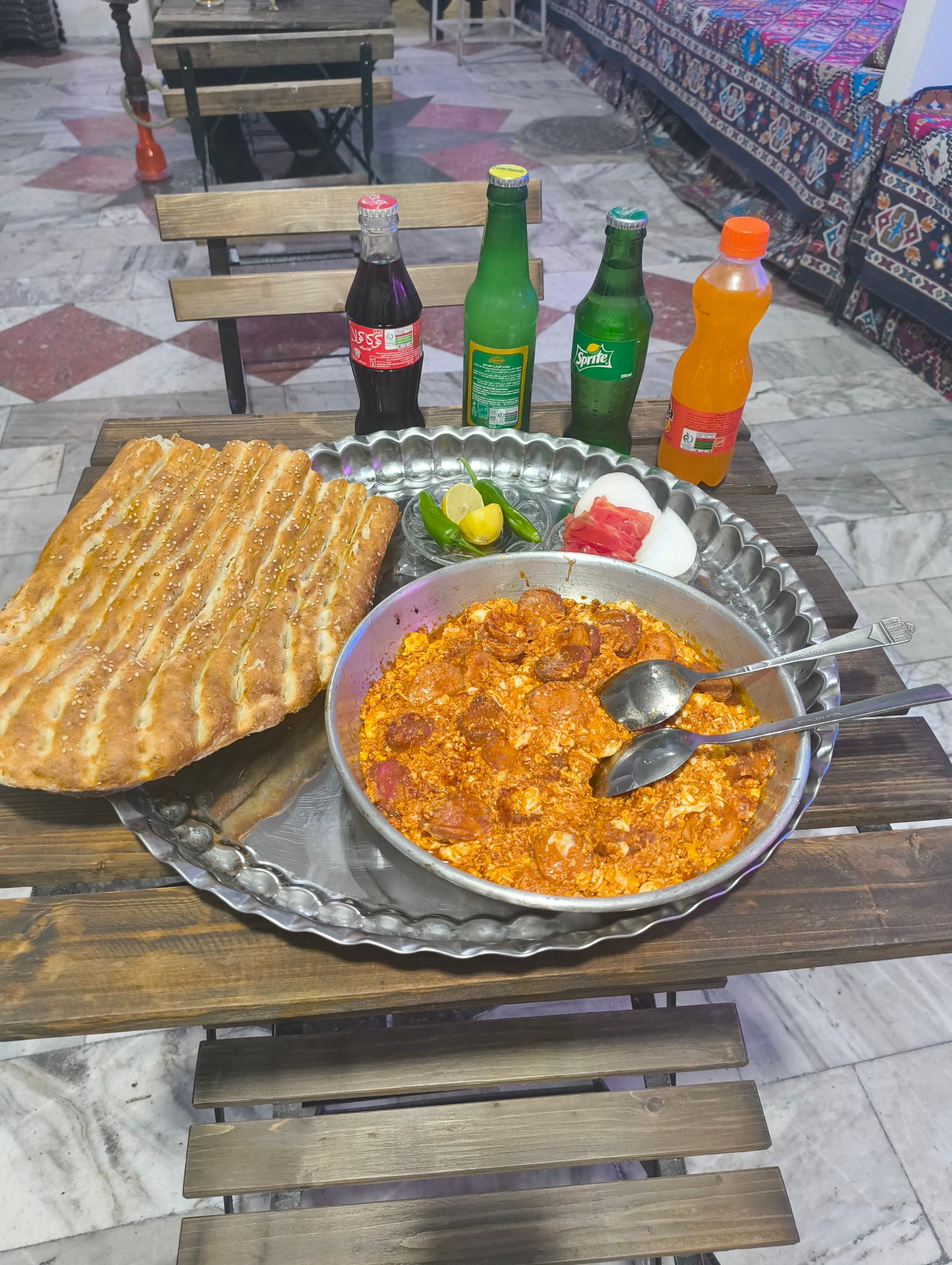عکس کافه زمرد 