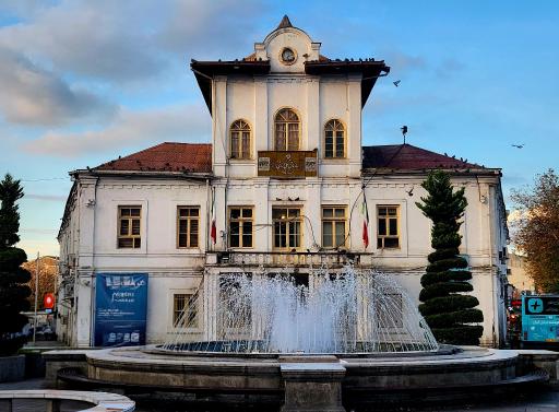 عکس ساختمان تاریخی شهرداری رشت