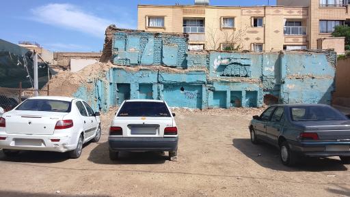 عکس پارکینگ بیمارستان فیض