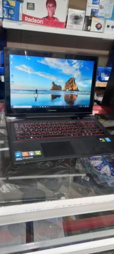 عکس کامپیوتر پارسیان