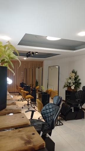 عکس سالن زیبایی بهار حامدی 