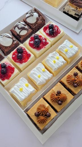 عکس کافه قنادی دانژه