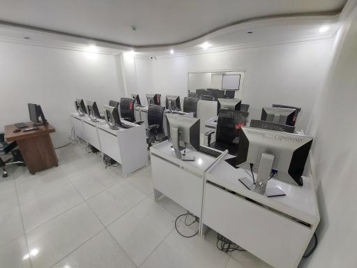 عکس آموزشگاه فنی و حرفه‌ای انتخاب اهواز