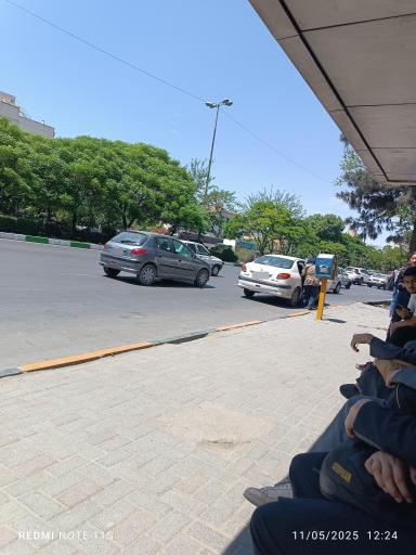  میدان استقلال