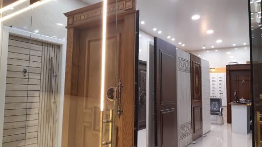 عکس درب اتاق و ضدسرقت نژادی