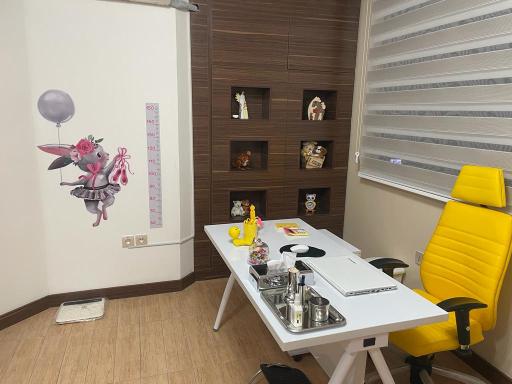 عکس دکتر نجمه حسن قلیایی فوق تخصص نوزادان و متخصص کودکان