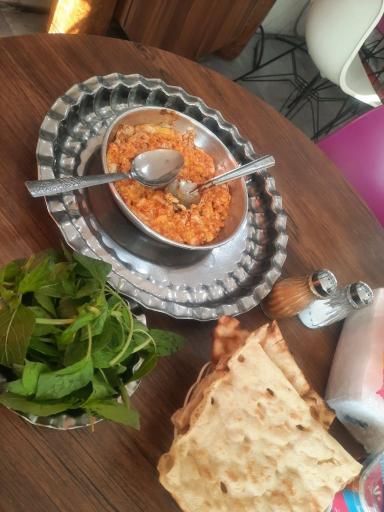 عکس آش و حلیم عمو رضا