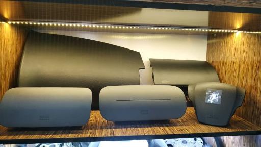 عکس فروشگاه تخصصی ایربگ اشکان