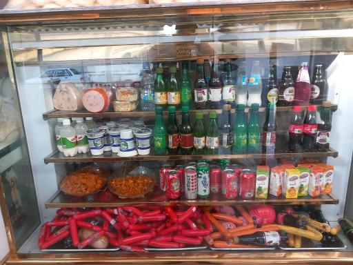 عکس ساندویچی آیهان