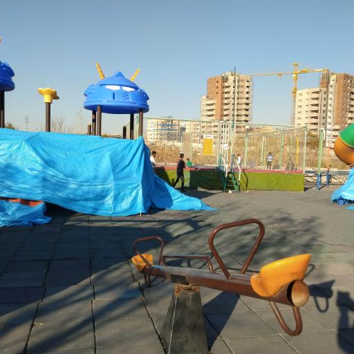 عکس زمین بازی کودکان